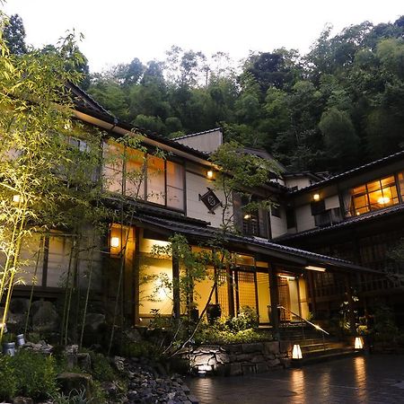 טויוקה Yuraku Kinosaki Spa & Gardens מראה חיצוני תמונה