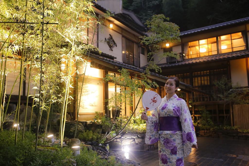 טויוקה Yuraku Kinosaki Spa & Gardens מראה חיצוני תמונה
