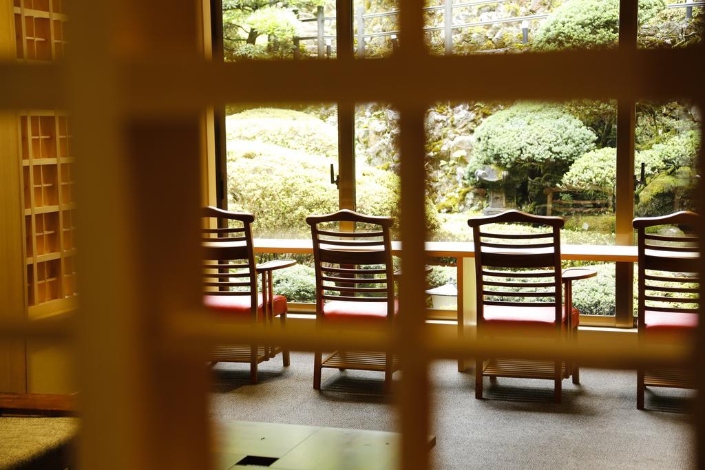 טויוקה Yuraku Kinosaki Spa & Gardens מראה חיצוני תמונה