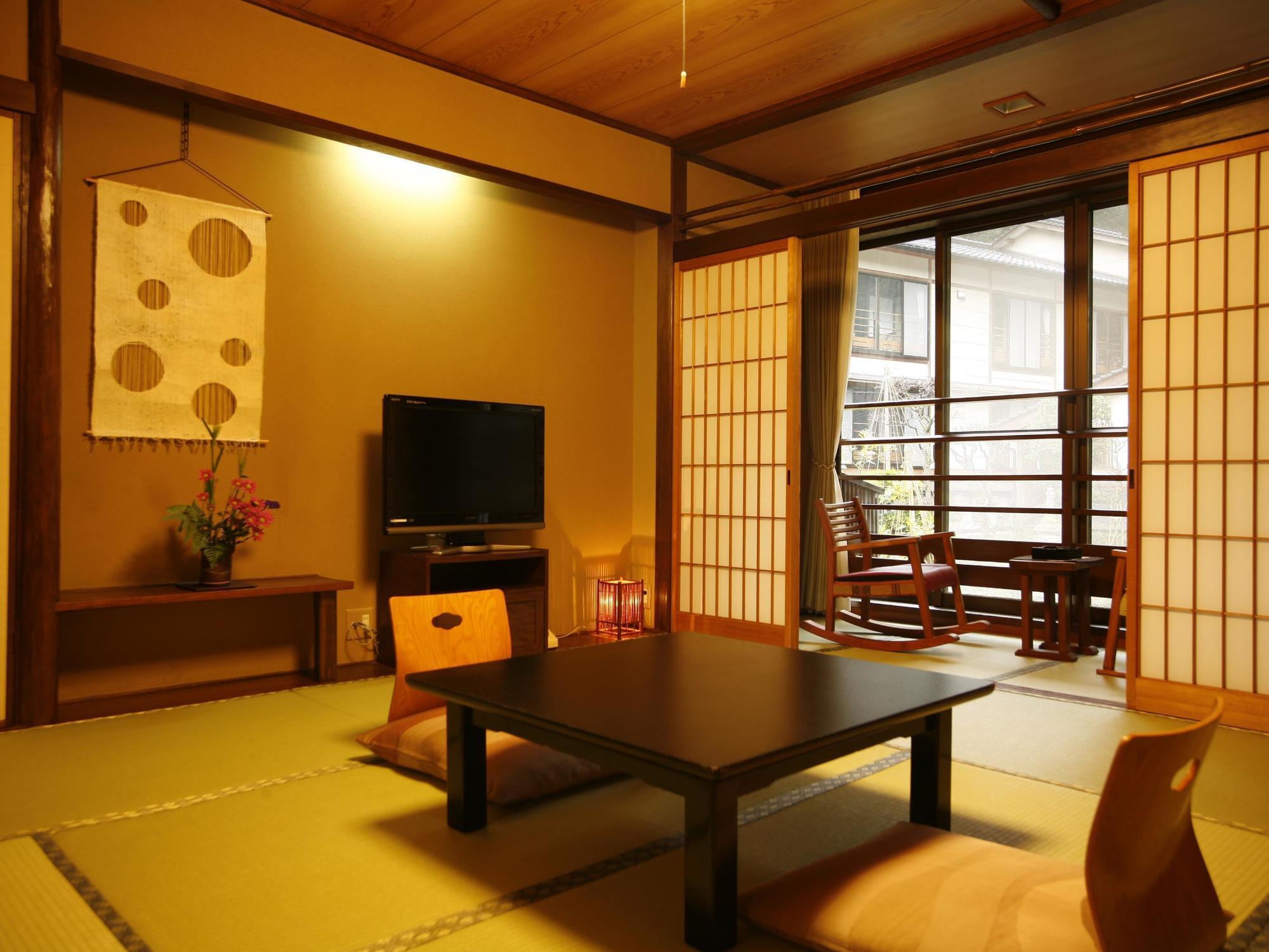 טויוקה Yuraku Kinosaki Spa & Gardens מראה חיצוני תמונה